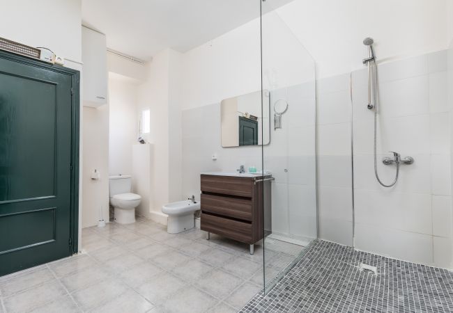 Apartamento en Valencia - TH Port Valencia 4a Planta meses