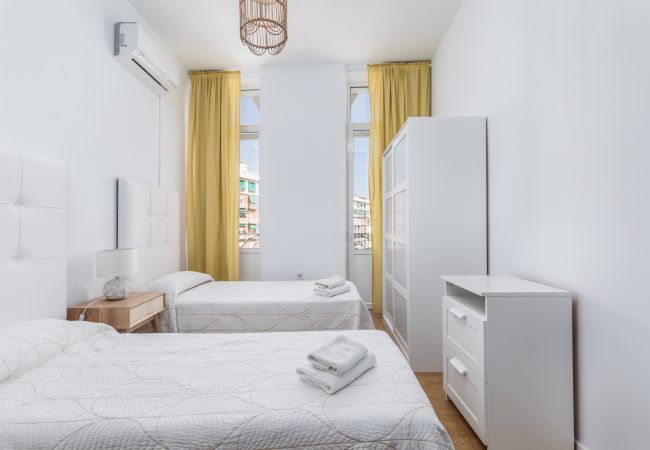 Apartamento en Valencia - TH Port Valencia 4a Planta meses