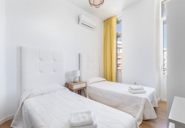 Apartamento en Valencia - TH Port Valencia 4a Planta meses