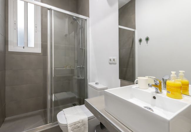 Apartamento en Madrid - M (PRE2A) Apto. de diseño Puerta del Sol 4