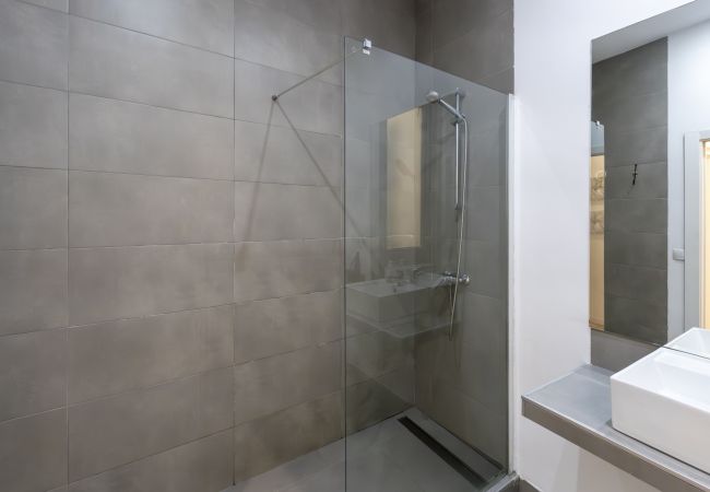 Apartamento en Madrid - M (PRE2A) Apto. de diseño Puerta del Sol 4