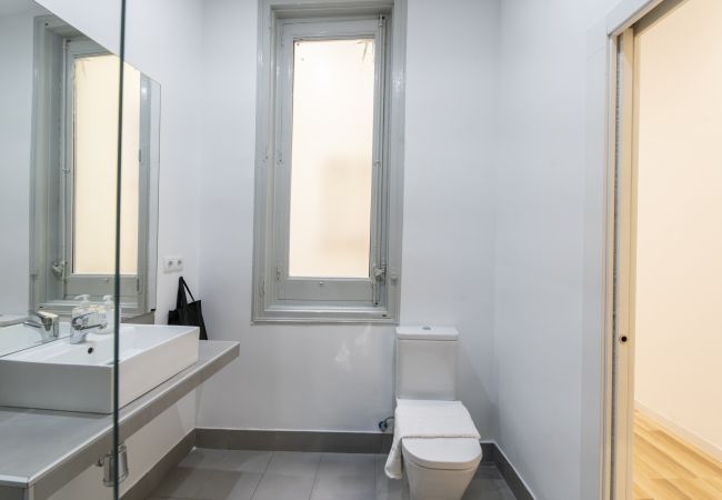 Apartamento en Madrid - M (PRE2A) Apto. de diseño Puerta del Sol 4