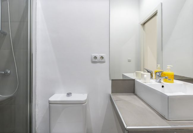 Apartamento en Madrid - M (PRE2A) Apto. de diseño Puerta del Sol 4