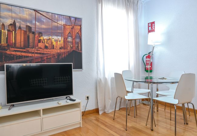 Apartamento en Madrid - M (DF21) Ático en el Museo Reina Sofía - Atocha