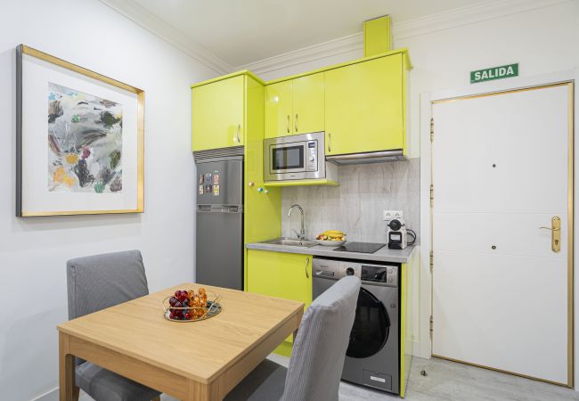 Apartamento en Madrid - M (EGU4) CUTE Apartment Downtown Madrid Centro