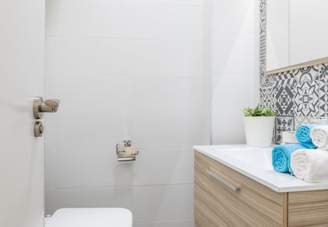 Apartamento en Valencia - A (VA050) TH Ruzafa Apartment