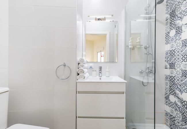 Apartamento en Valencia - A (VA050) TH Ruzafa Apartment