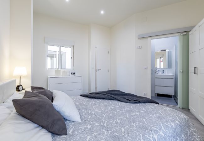 Apartamento en Valencia - A (VA050) TH Ruzafa Apartment