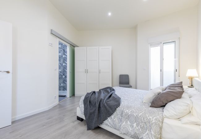 Apartamento en Valencia - A (VA050) TH Ruzafa Apartment