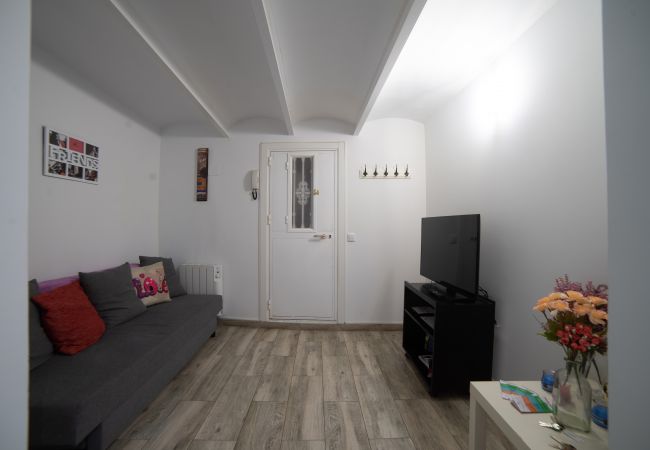 Apartamento en Madrid - M (JJN155) Apartamento O'Donnell Gregorio Marañón