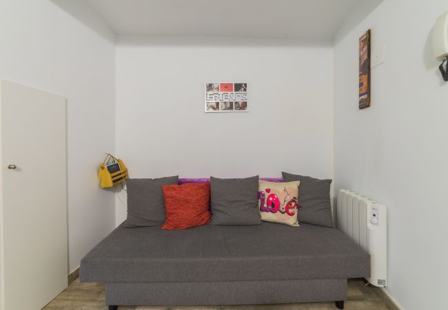 Apartamento en Madrid - M (JJN155) Apartamento O'Donnell Gregorio Marañón