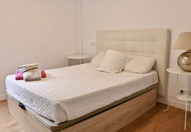 Apartamento en Madrid - M (SCA3) Ap. Pradera San Isidro MADinRÍO