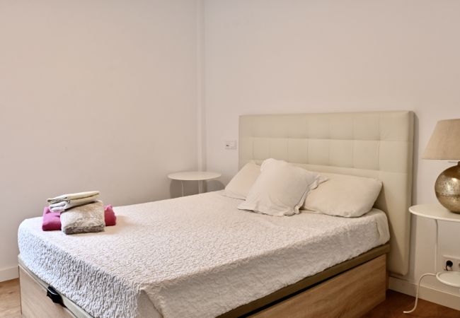 Apartamento en Madrid - M (SCA3) Ap. Pradera San Isidro MADinRÍO