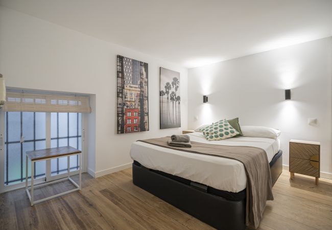 Apartamento en Madrid - M (MPE35) Apartamento dúplex con patio