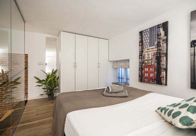 Apartamento en Madrid - M (MPE35) Apartamento dúplex con patio