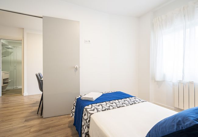 Apartamento en Madrid - M (PMO10) Apartamento La Vaguada 2HH