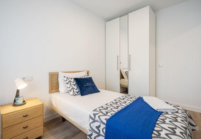 Apartamento en Madrid - M (PMO10) Apartamento La Vaguada 2HH