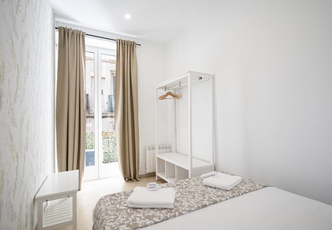 Apartamento en Madrid - M (INF1D) Hermoso apartamento  Plaza Zerolo