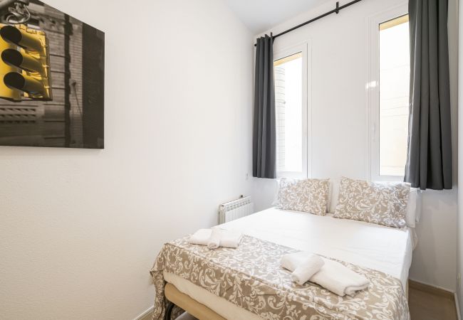 Apartamento en Madrid - M (INF2E) Hermoso apartamento Plaza Zerolo