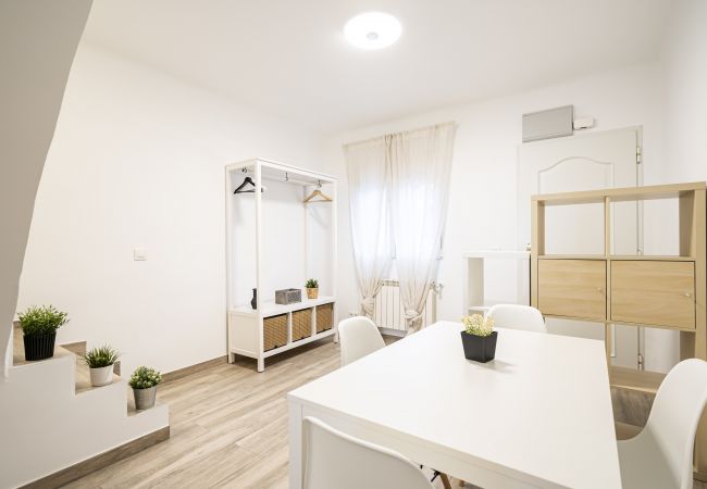 Chalet en Madrid - M (MIS57) Chalet Ciudad Lineal 3HH