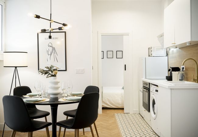 Apartamento en Madrid - M (CCR9) Apartamento Delicias Madrid Atocha 1H