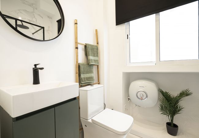 Apartamento en Madrid - M (CCR9) Apartamento Delicias Madrid Atocha 1H