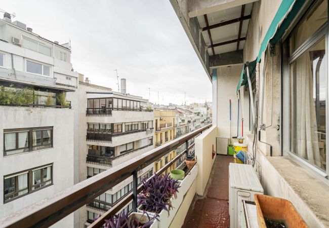 Apartamento en Madrid - M (MDM32) Apartamento Centro Negocios Castellana