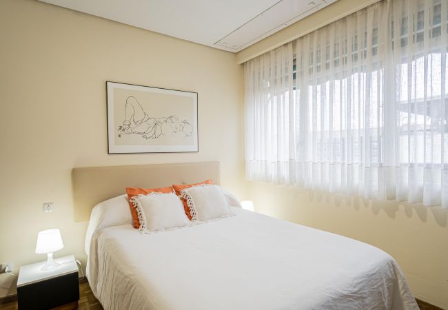 Apartamento en Madrid - M (MDM32) Apartamento Centro Negocios Castellana