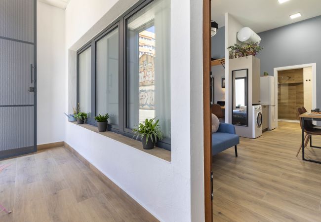 Apartamento en Valencia - A (VA072) TH Patraix Suite con Terracita
