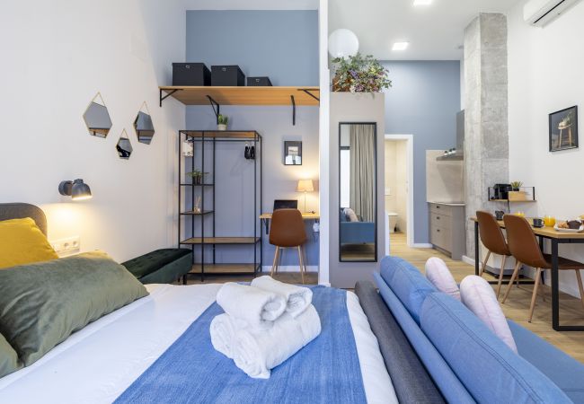 Apartamento en Valencia - Travel Habitat Patraix Suite con Terracita