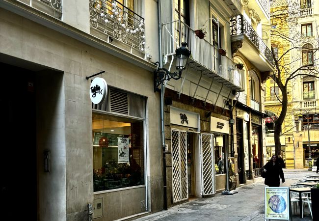 Apartamento en Valencia - A (VA083) TH Lonja de la Seda